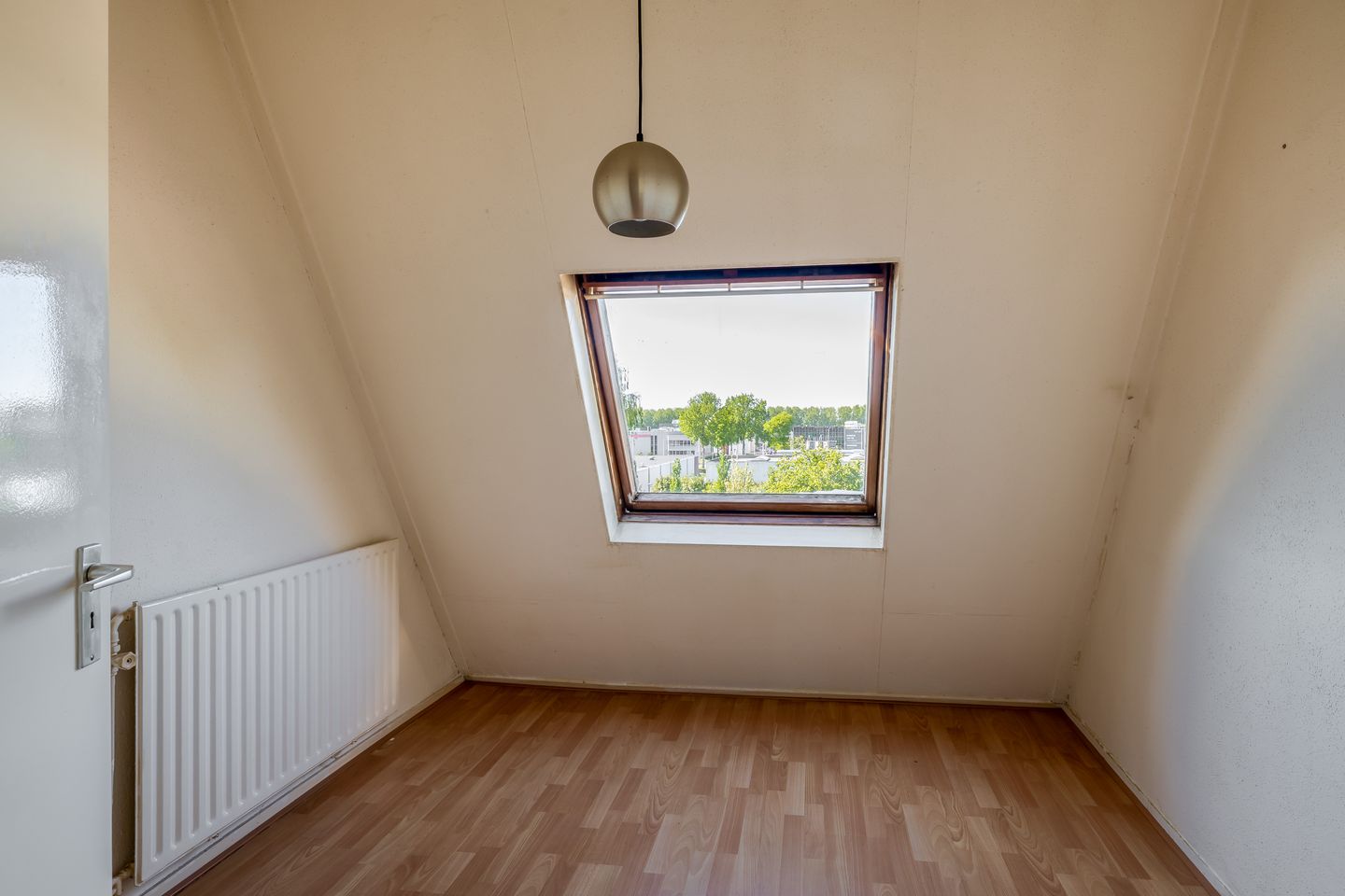 Photo 25 of Ringspoor 128