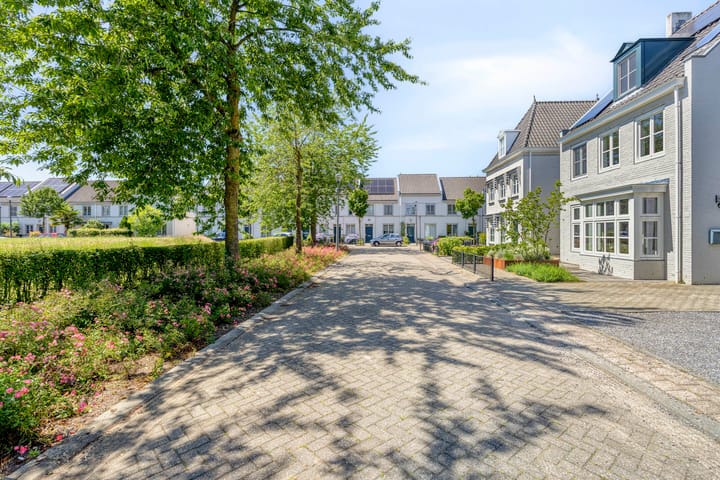 Photo 4 of Moerdonksvoort 21