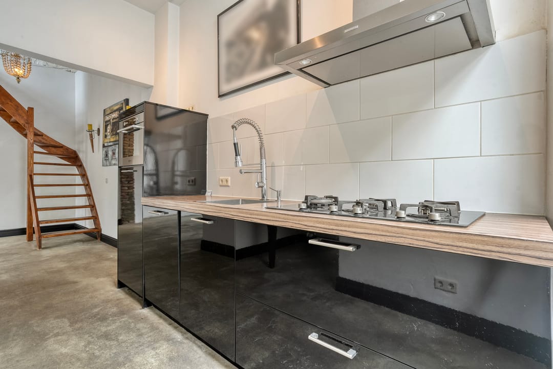 Photo 11 of Buiten Nieuwstraat 48