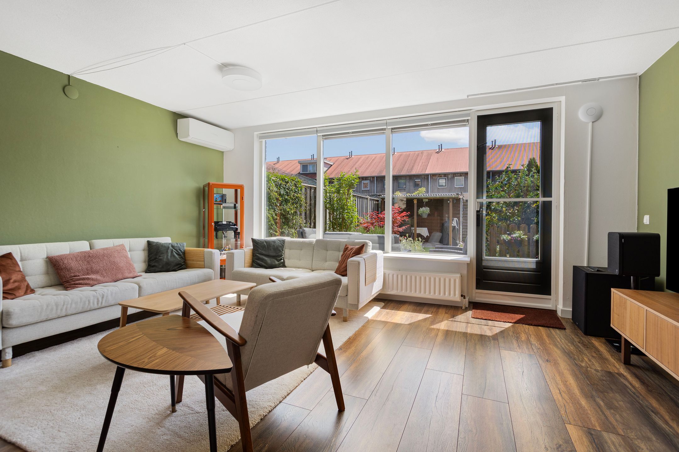 Photo 12 of Salsastraat 227