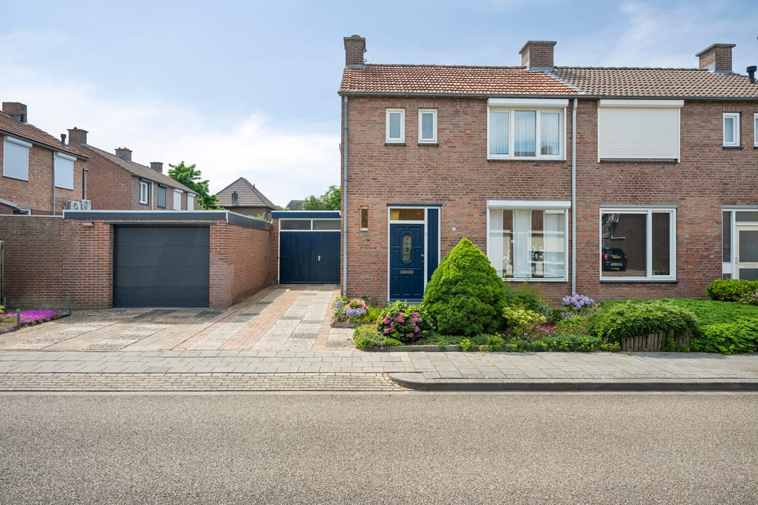 Photo 7 of Pastoor Janssenlaan 10