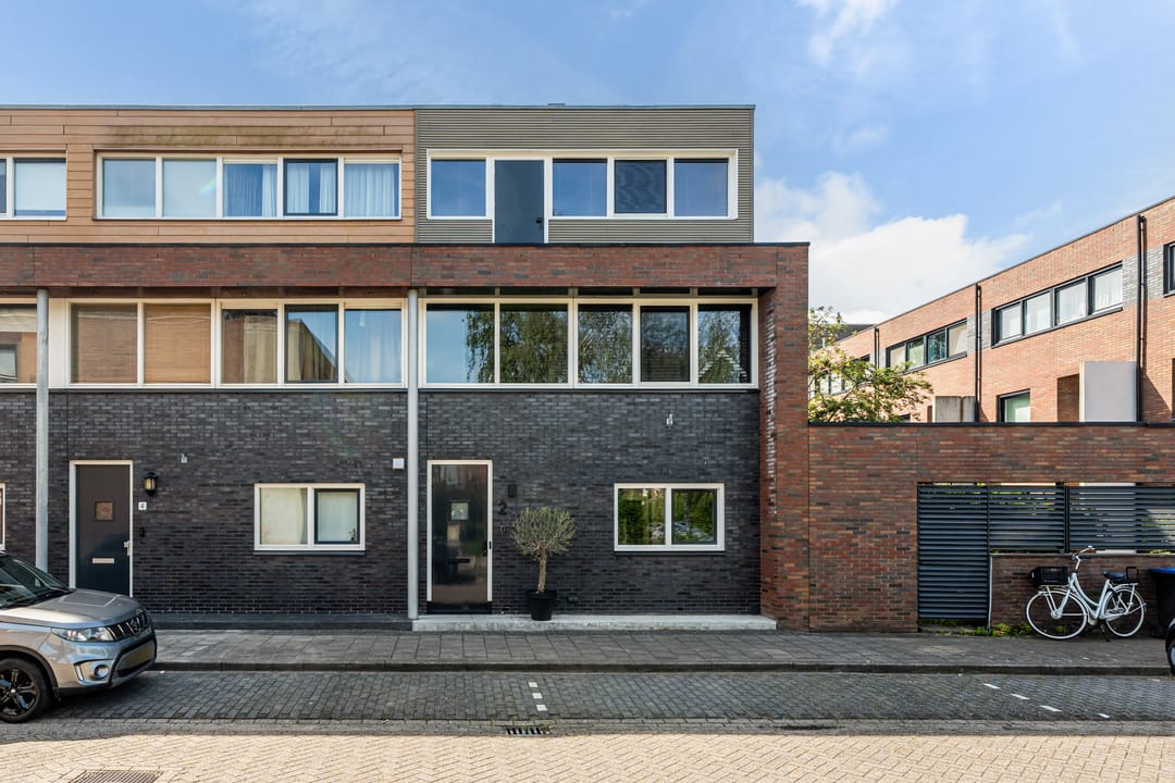 Photo 46 of Hendrik van Lunterenstraat 2