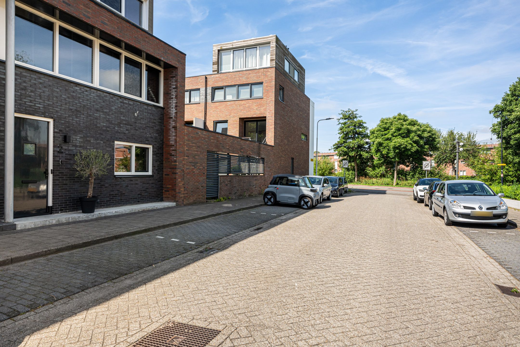 Photo 6 of Hendrik van Lunterenstraat 2