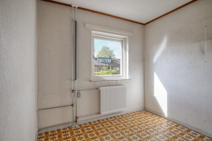 Tussenwoning te koop: Van Speyklaan 288, Harderwijk
