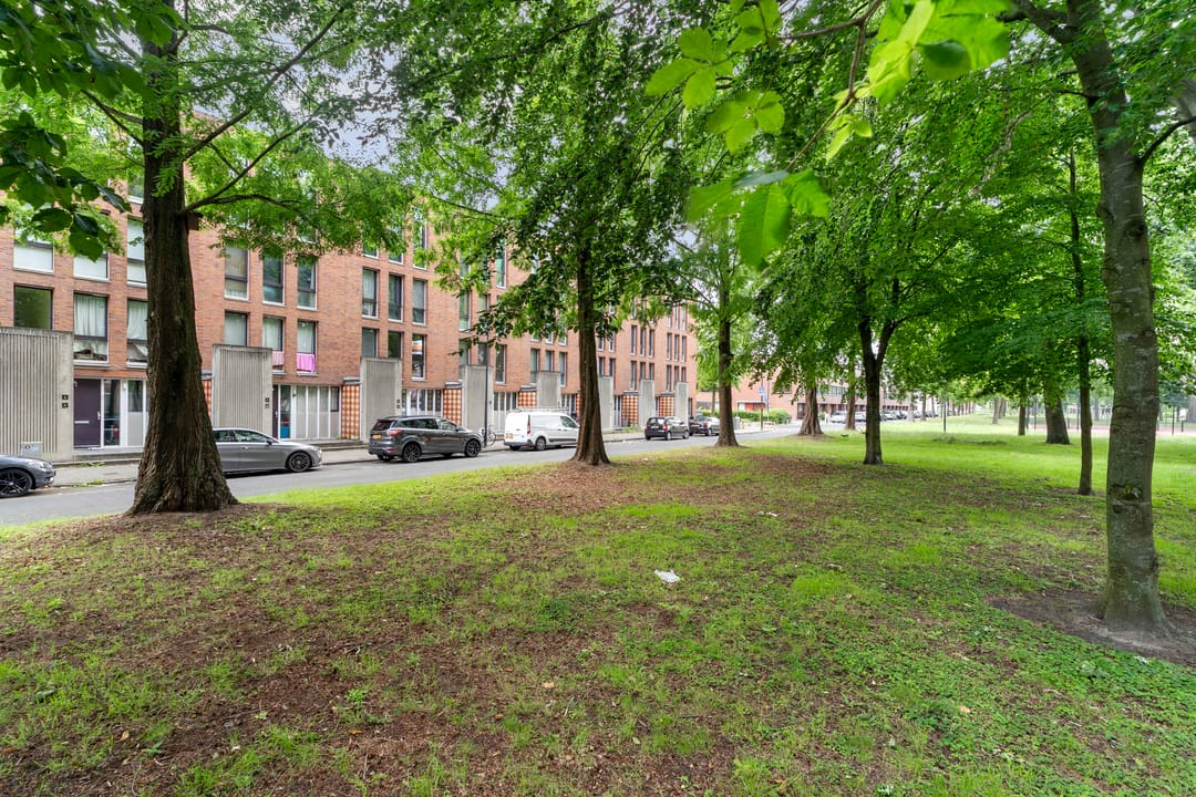 Foto 43 van Raden Adjeng Kartinistraat 15
