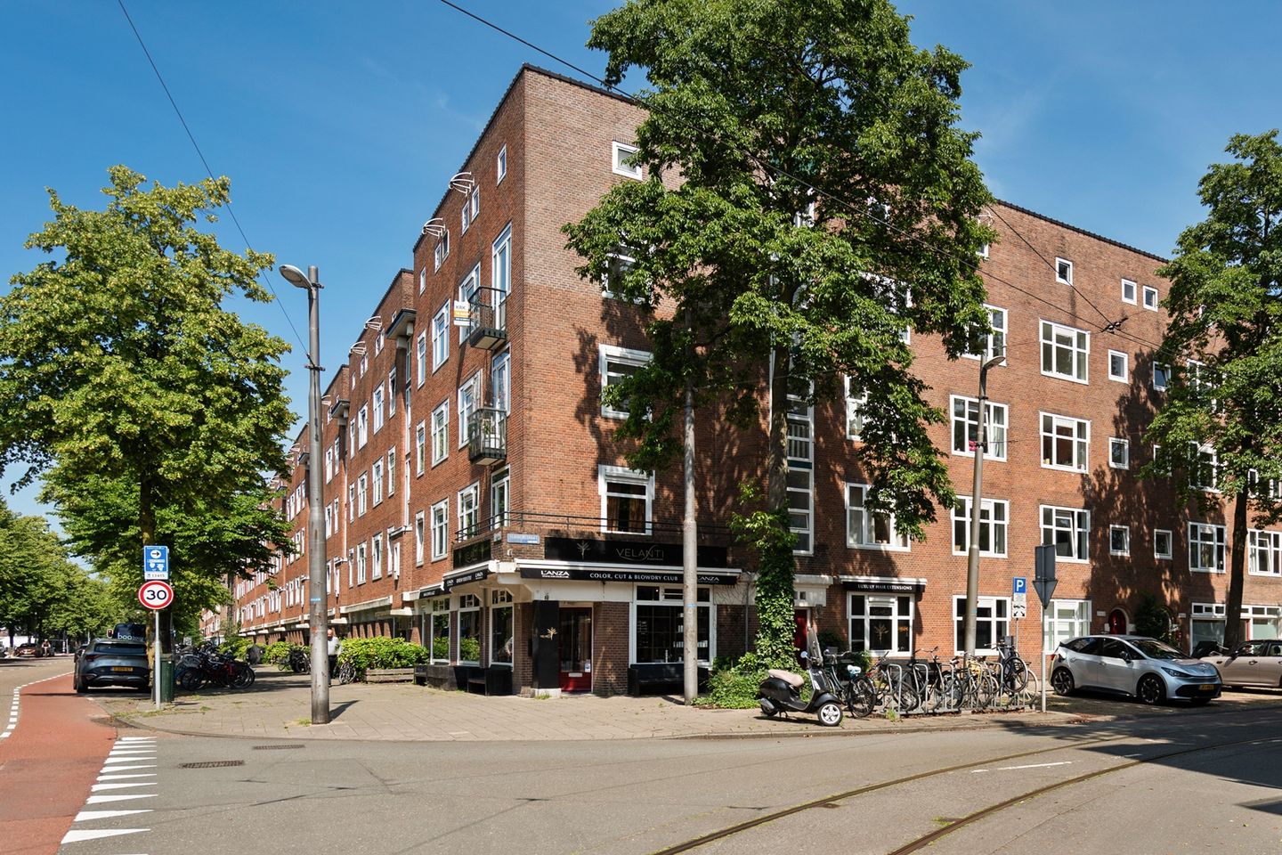 Photo 4 of Turnerstraat 27-D