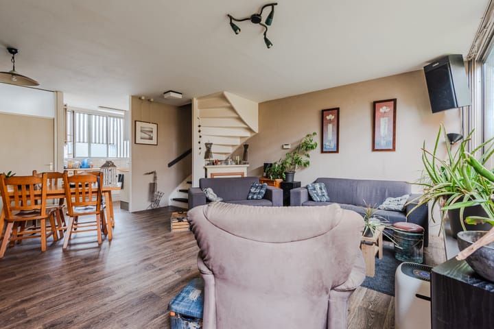Hoekwoning te koop: Oude Vlie 144, Emmeloord