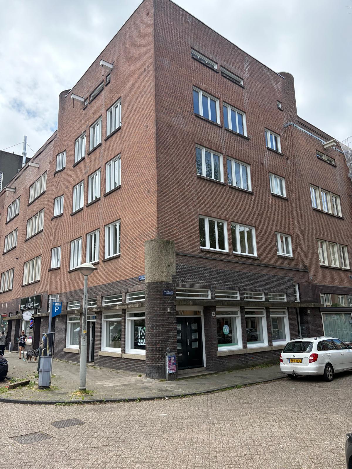 View photo 2 of Amsteldijk 128-A