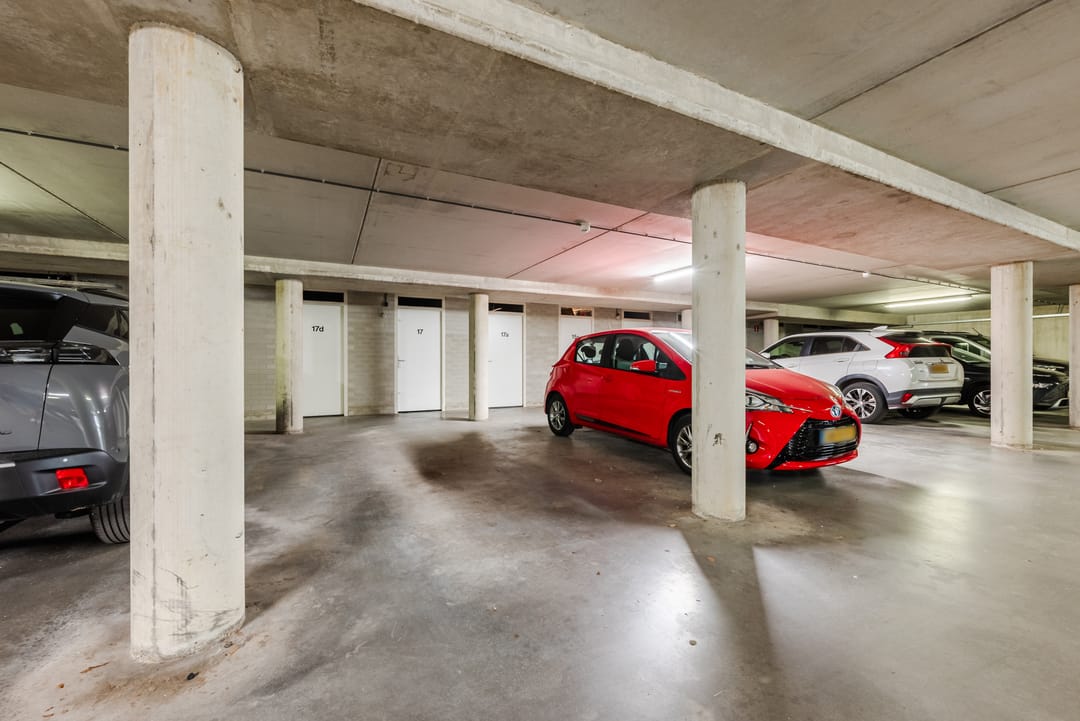 Photo 32 of Kromstraat 15-E
