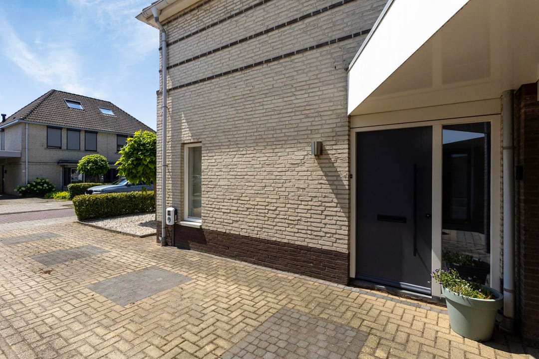 Photo 26 of Liviusstraat 17