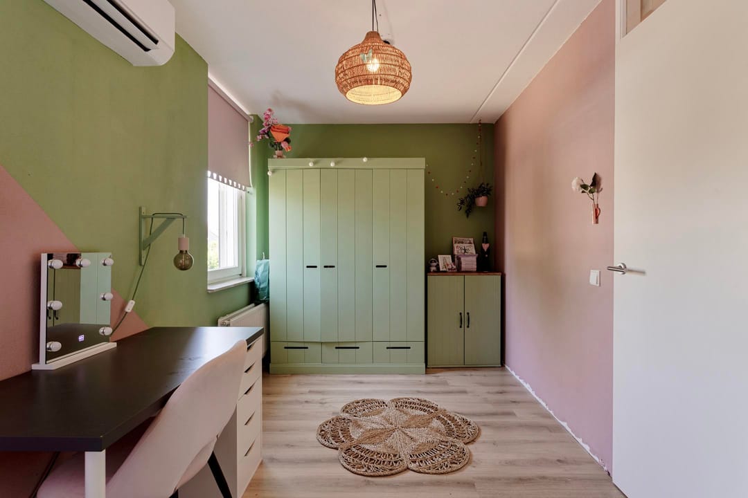 Photo 17 of Liviusstraat 17