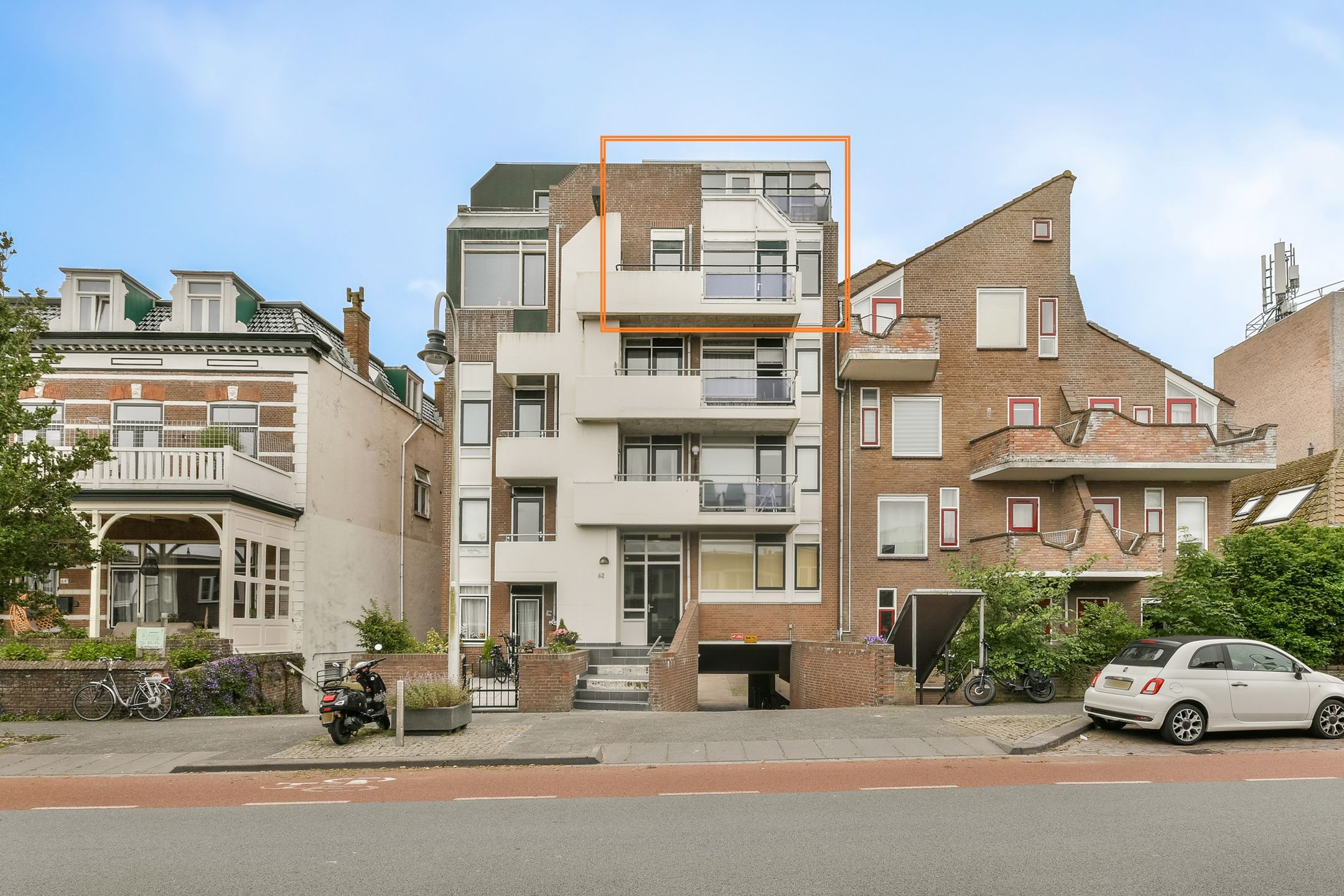 Photo 3 of Hogeweg 62-F14