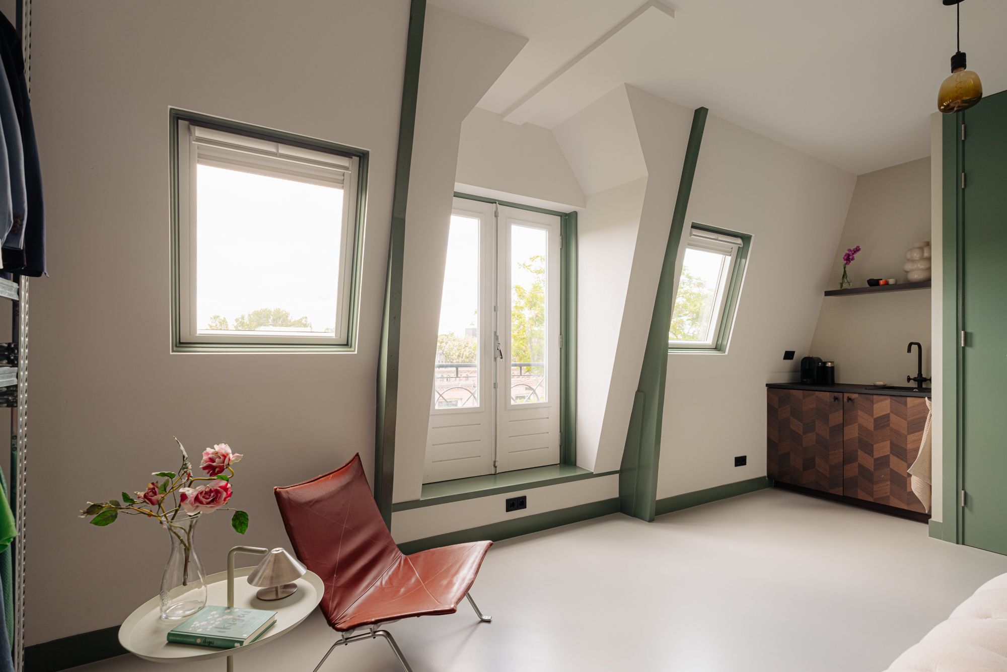 Photo 33 of Van Breestraat 187-2