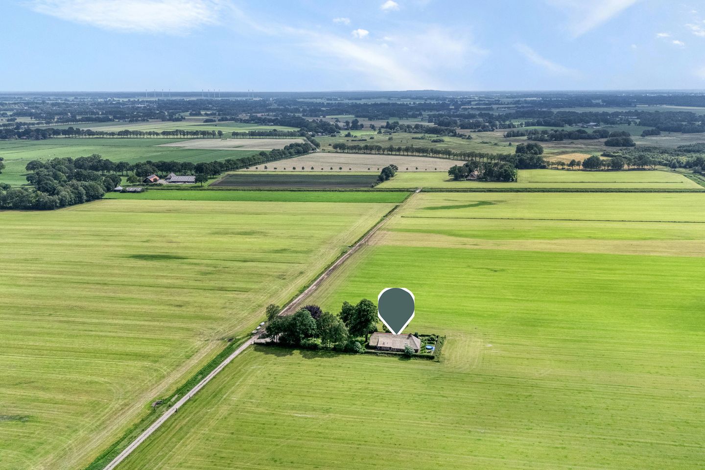 Photo 4 of Dennenweg 2