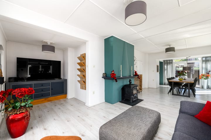 Photo 4 of Leliestraat 48