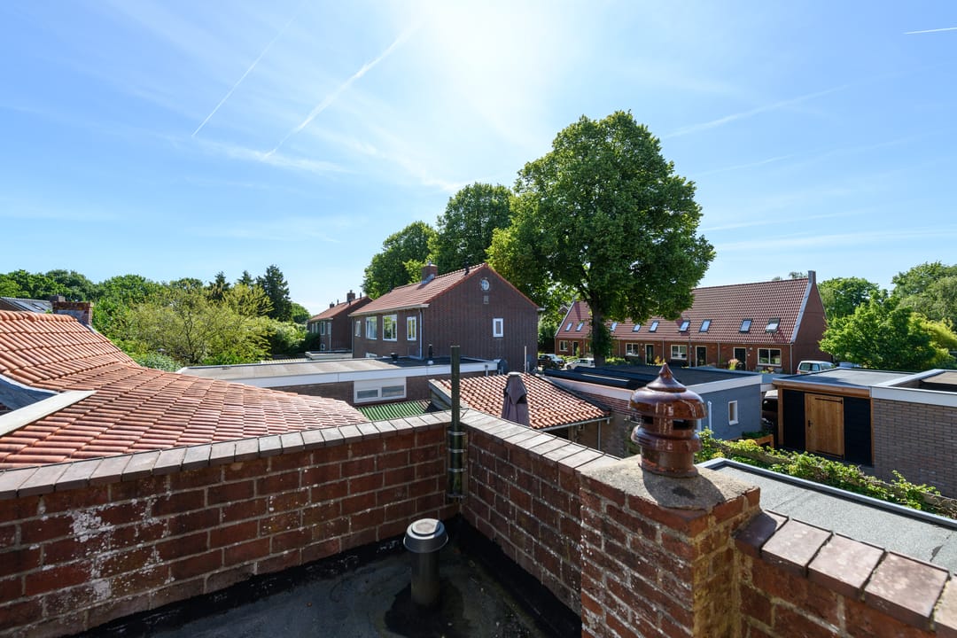 Photo 41 of Leliestraat 48