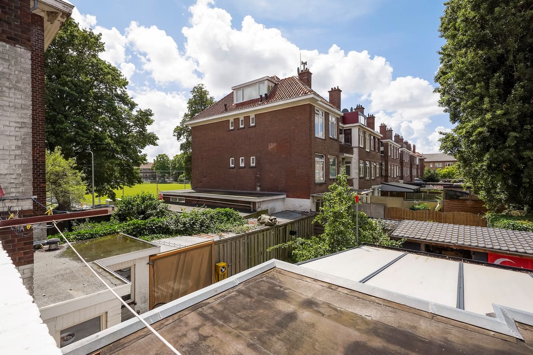 Photo 31 of Brinckerinckstraat 84