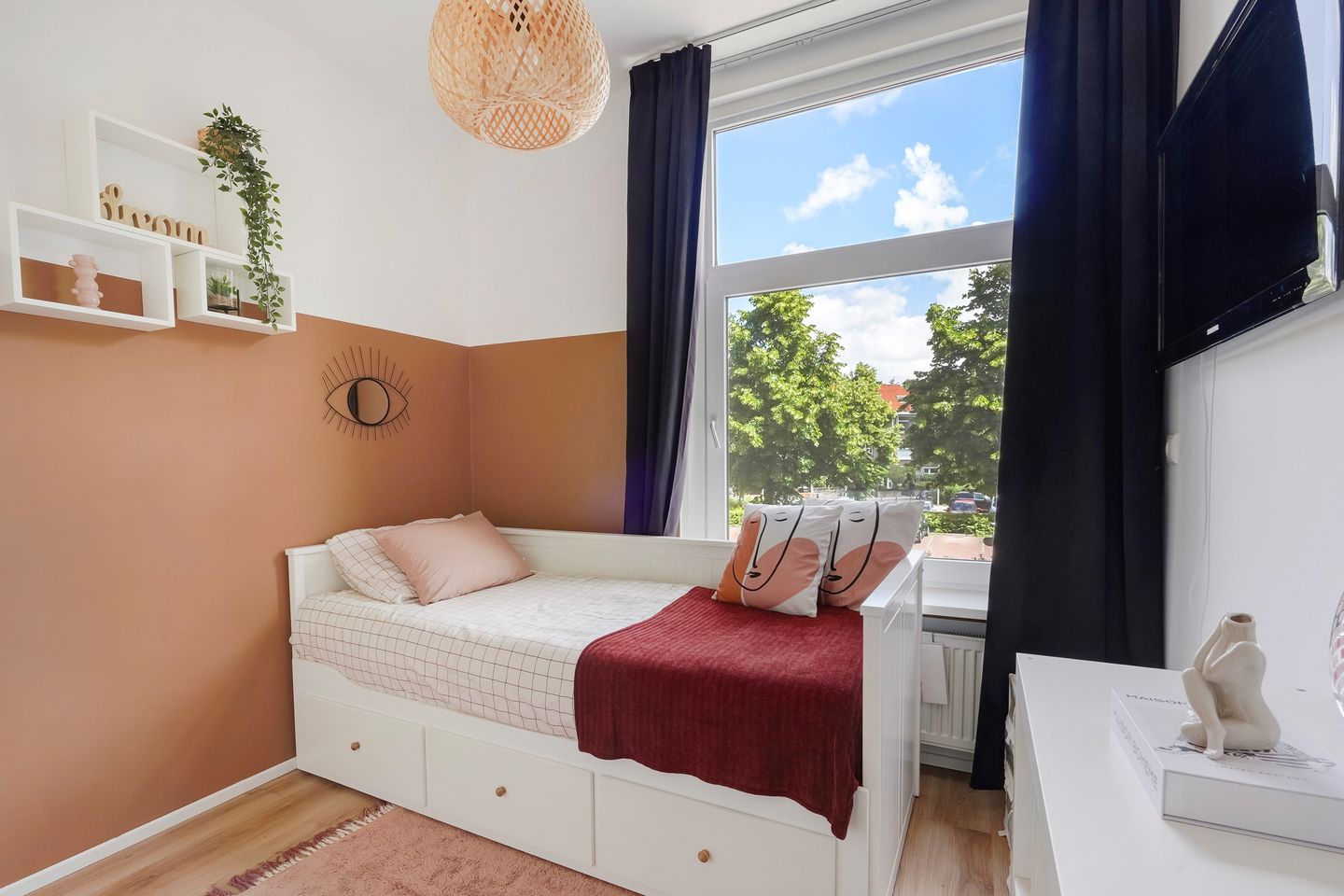 Photo 35 of Brinckerinckstraat 84