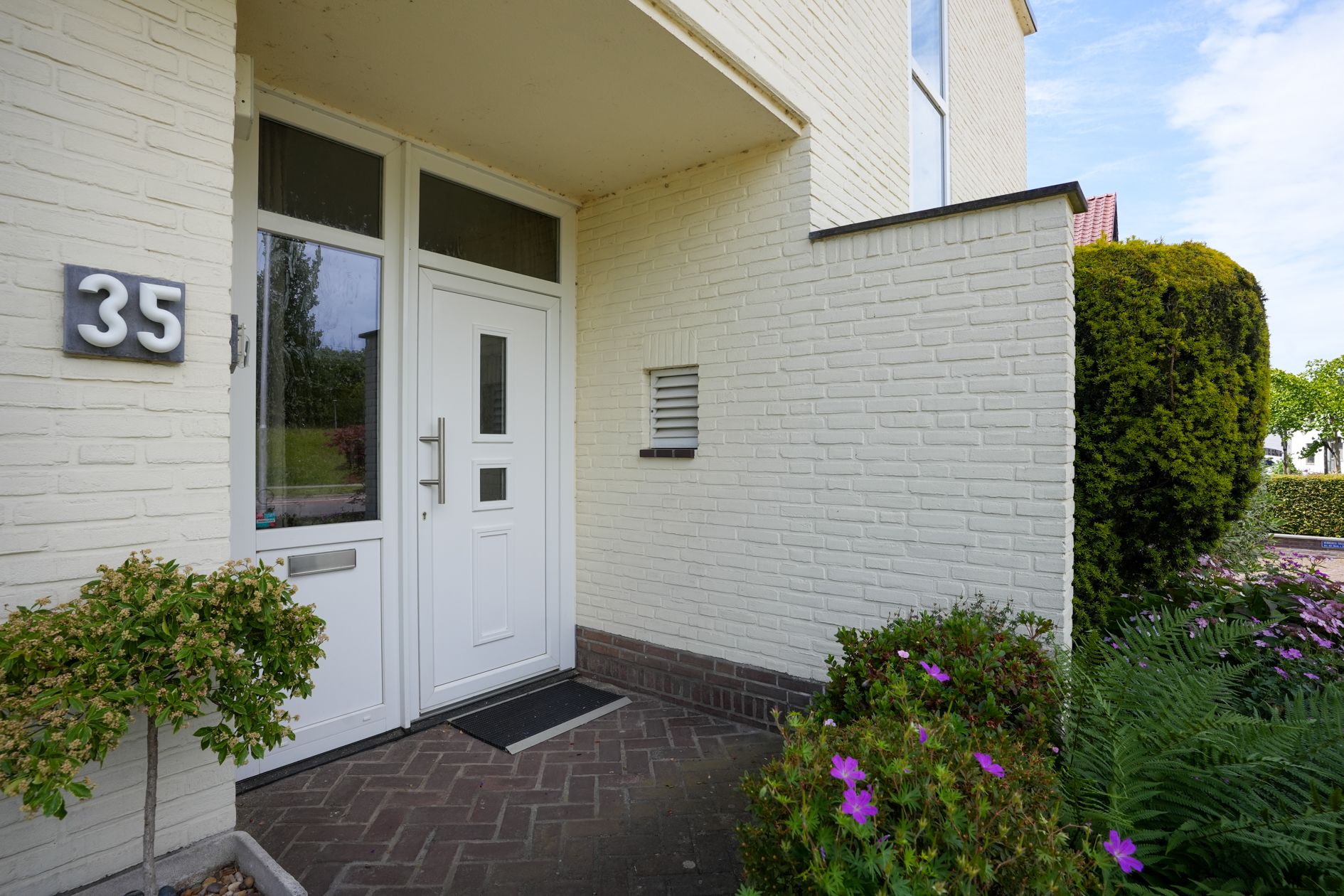 Photo 9 of Spoorlaan 35