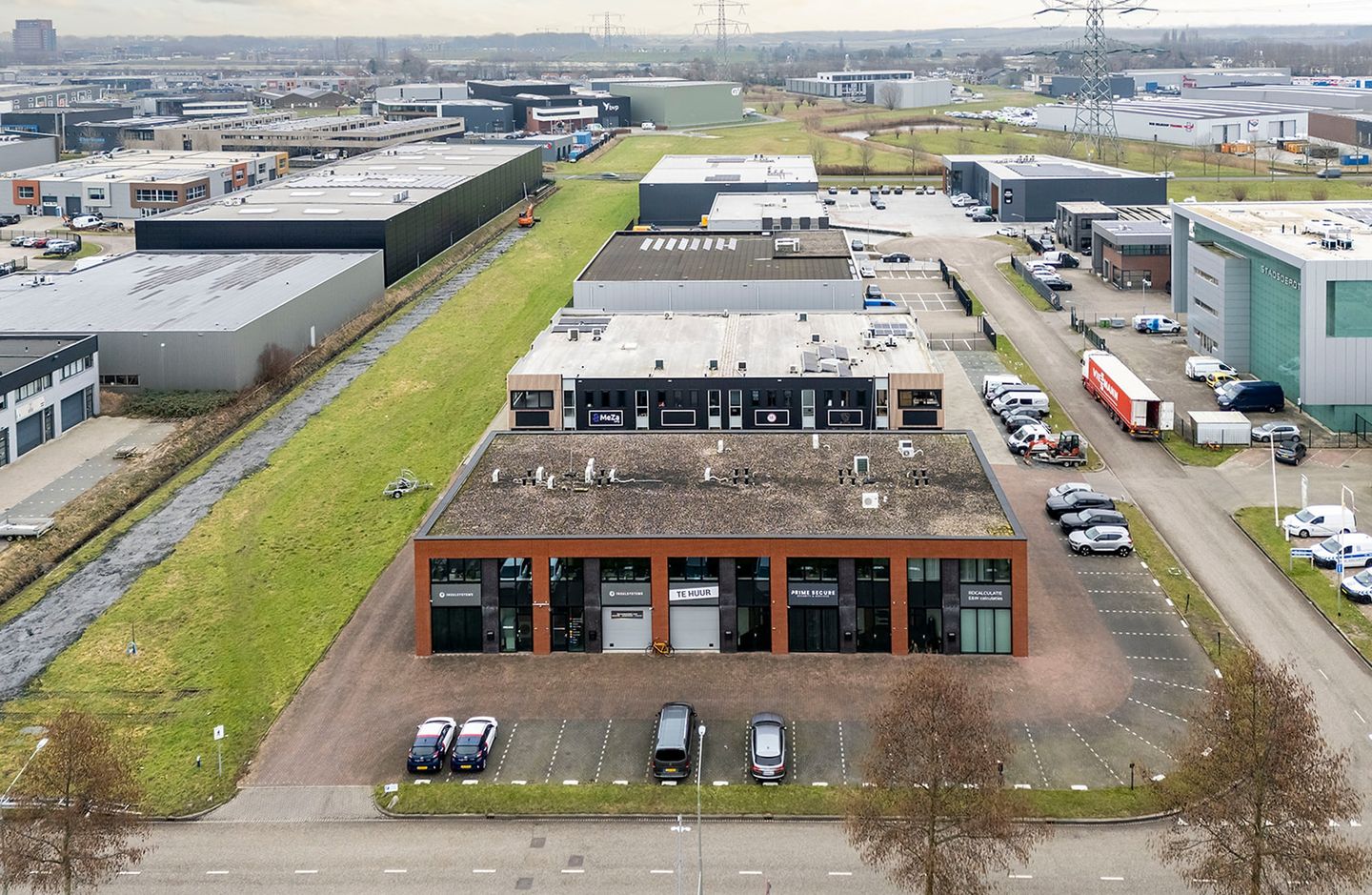 View photo 4 of Toermalijnring 1116