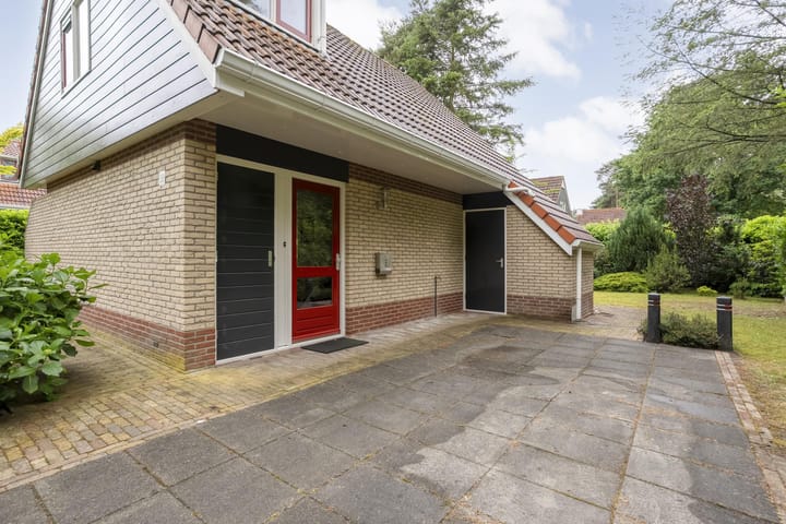 Photo 5 of Zonnebloemweg 10-038