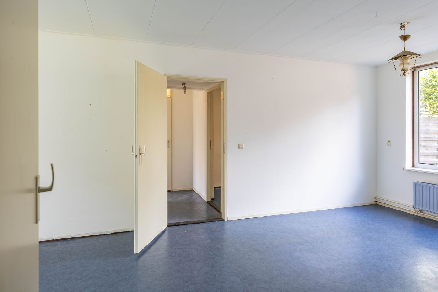 Photo 10 of Amalia van Solmsstraat 44