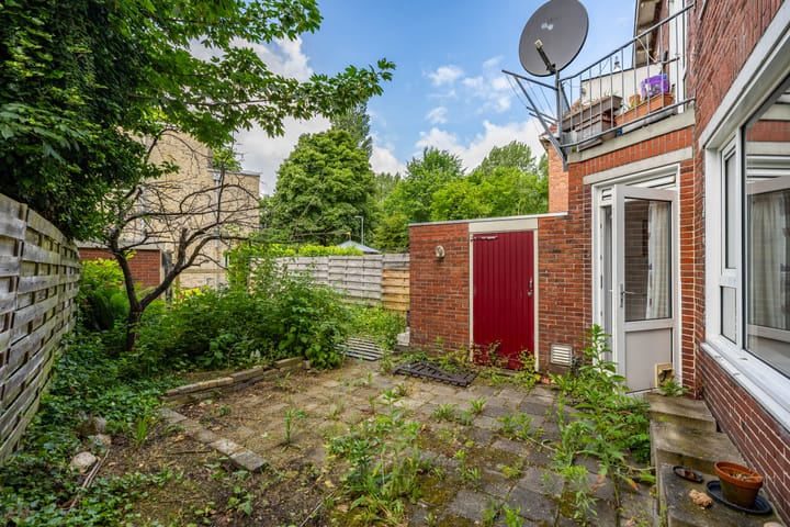 Photo 4 of Amalia van Solmsstraat 44