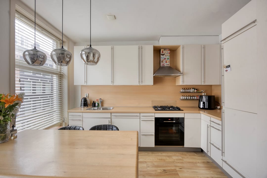 Photo 13 of Eerste Jacob van Campenstraat 33-2