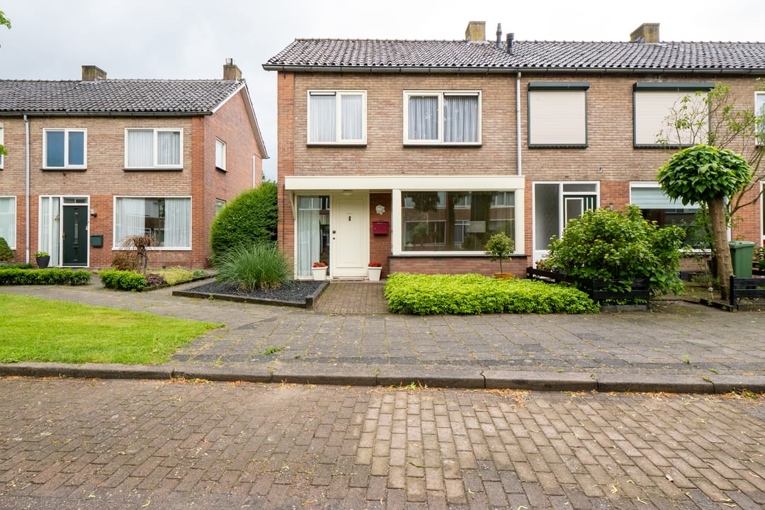 Photo 37 of Grimbergstraat 44