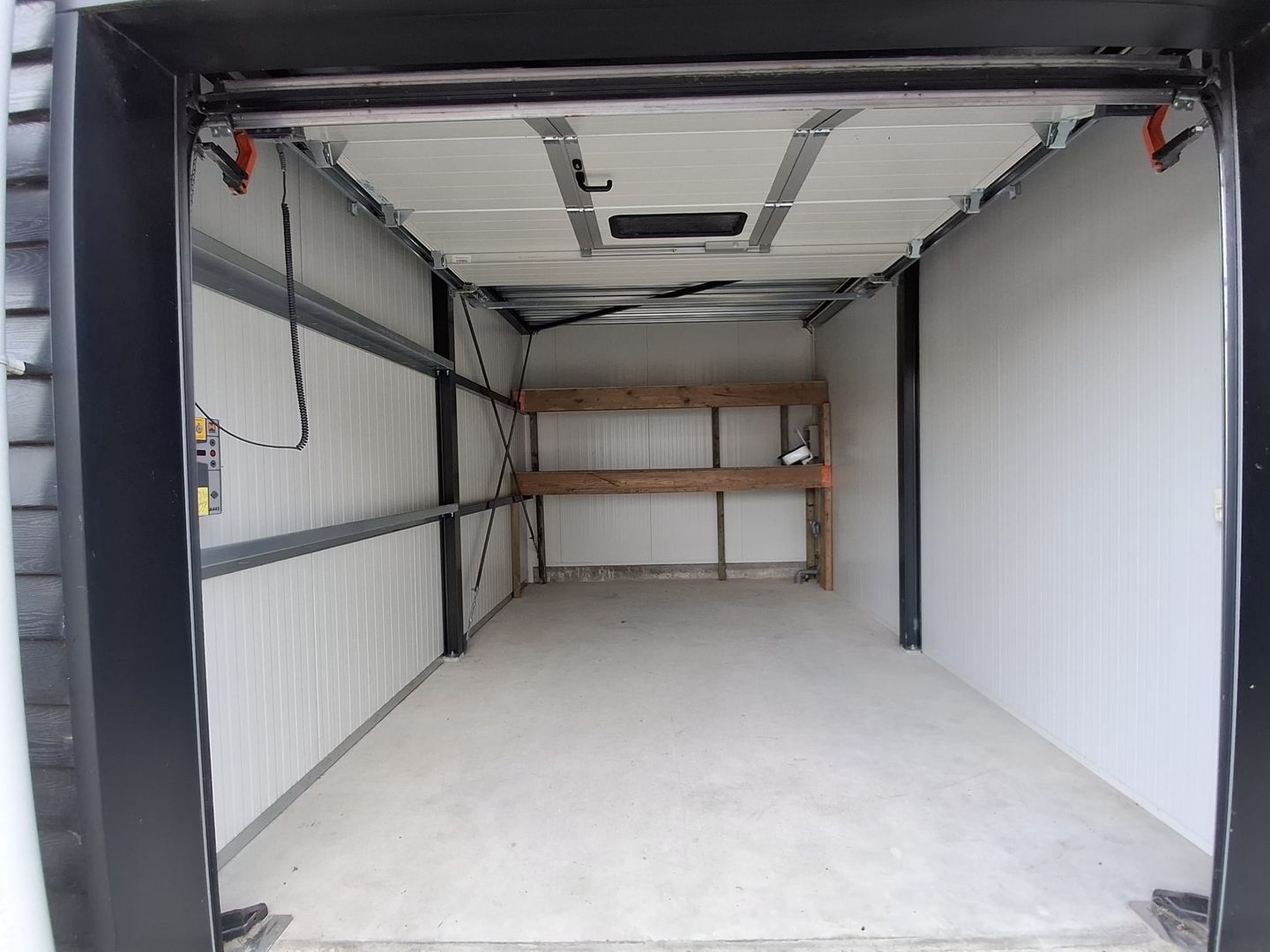 Bekijk foto 2 van Garage Ringweg 20D