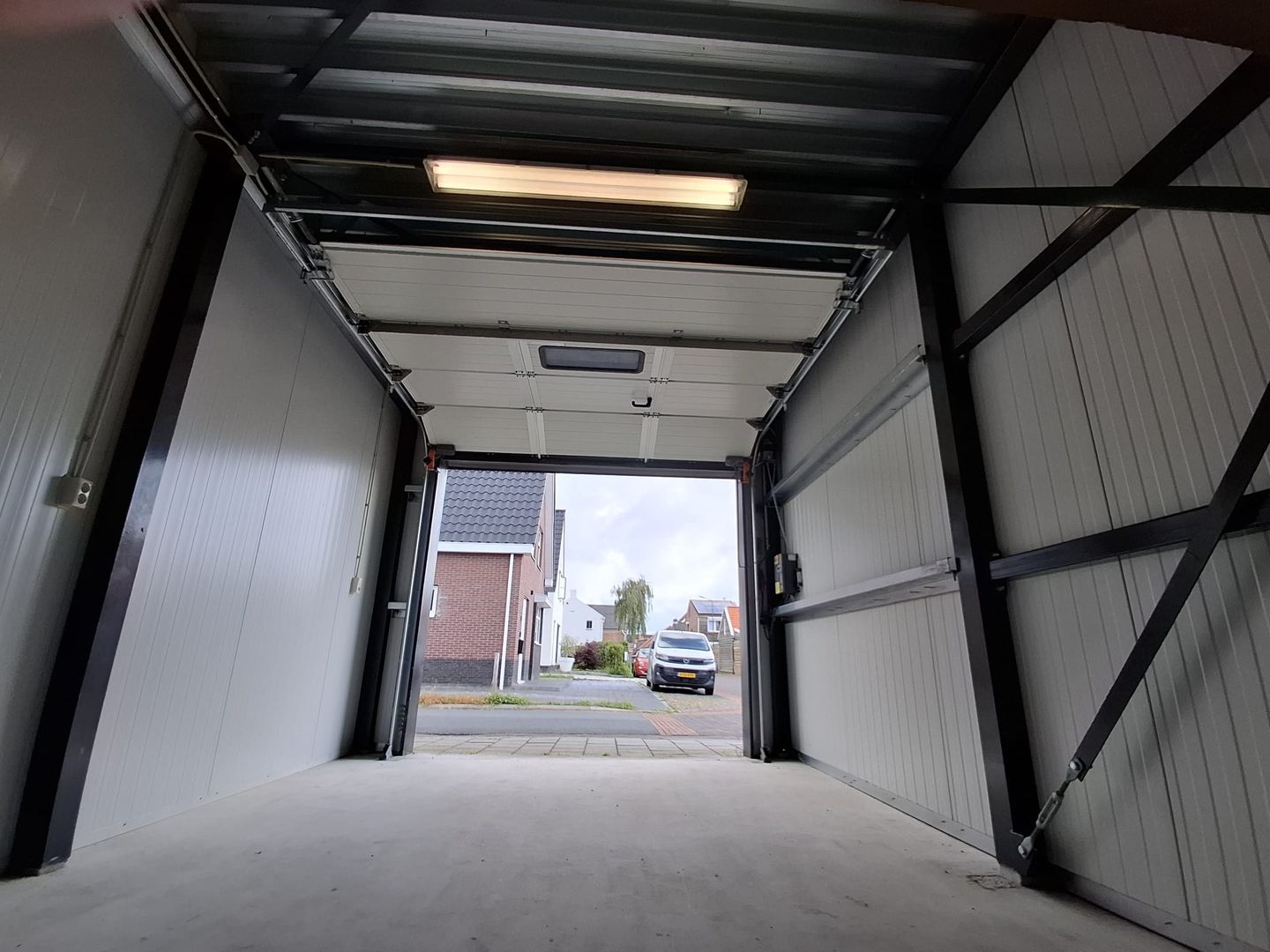 Bekijk foto 3 van Garage Ringweg 20D