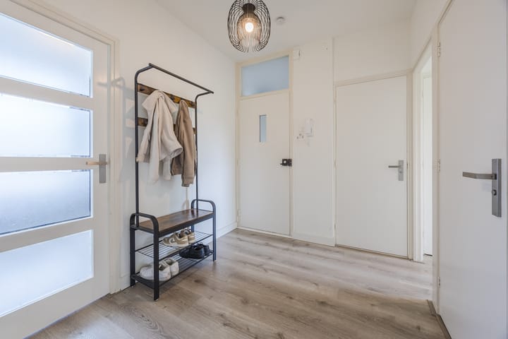 Appartement te koop: Van Wijngaardenlaan 142, Rotterdam