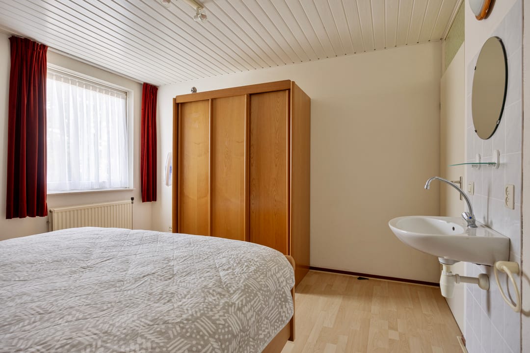 Photo 37 of Regent Smitsstraat 52