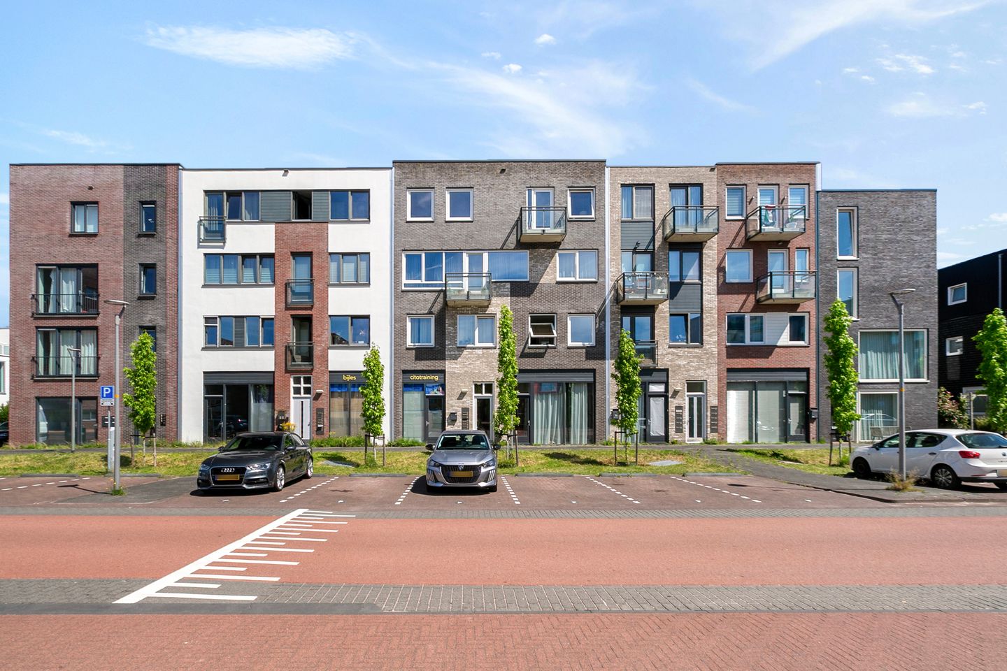 Photo 19 of Trojestraat 37