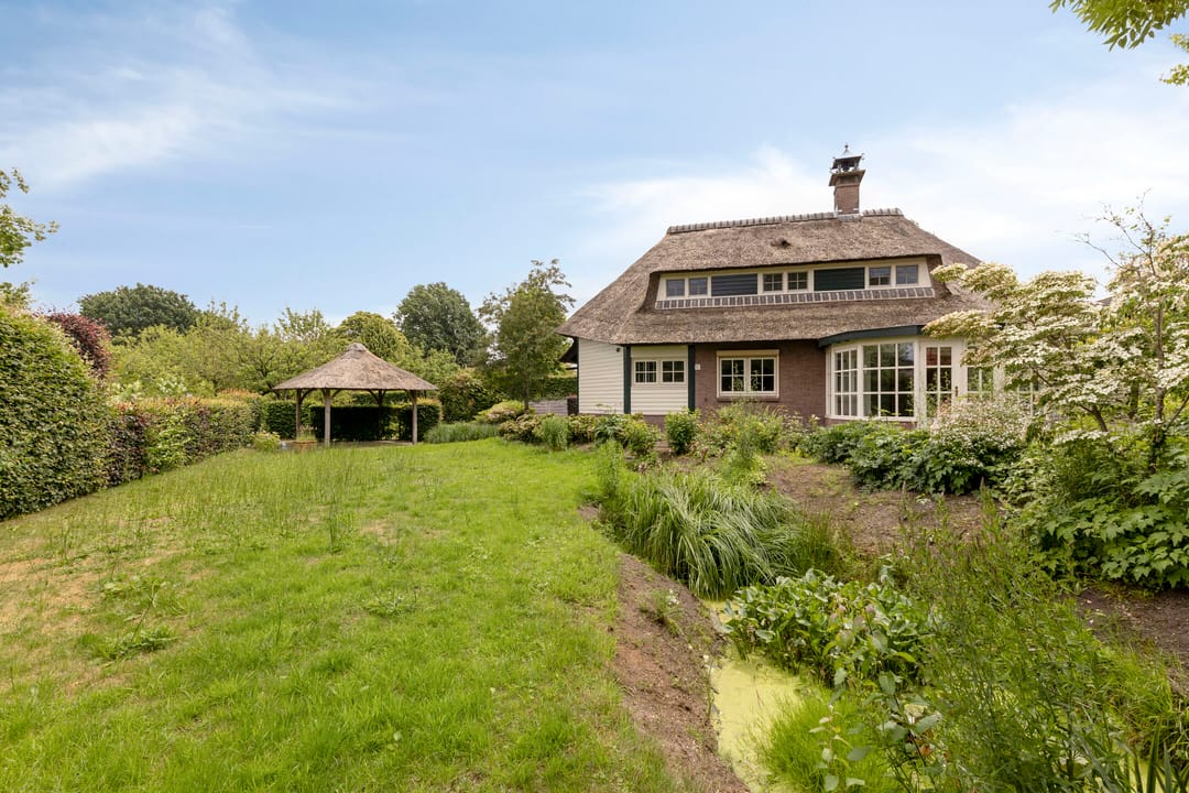 Photo 1 of Van Dedemlaan 19