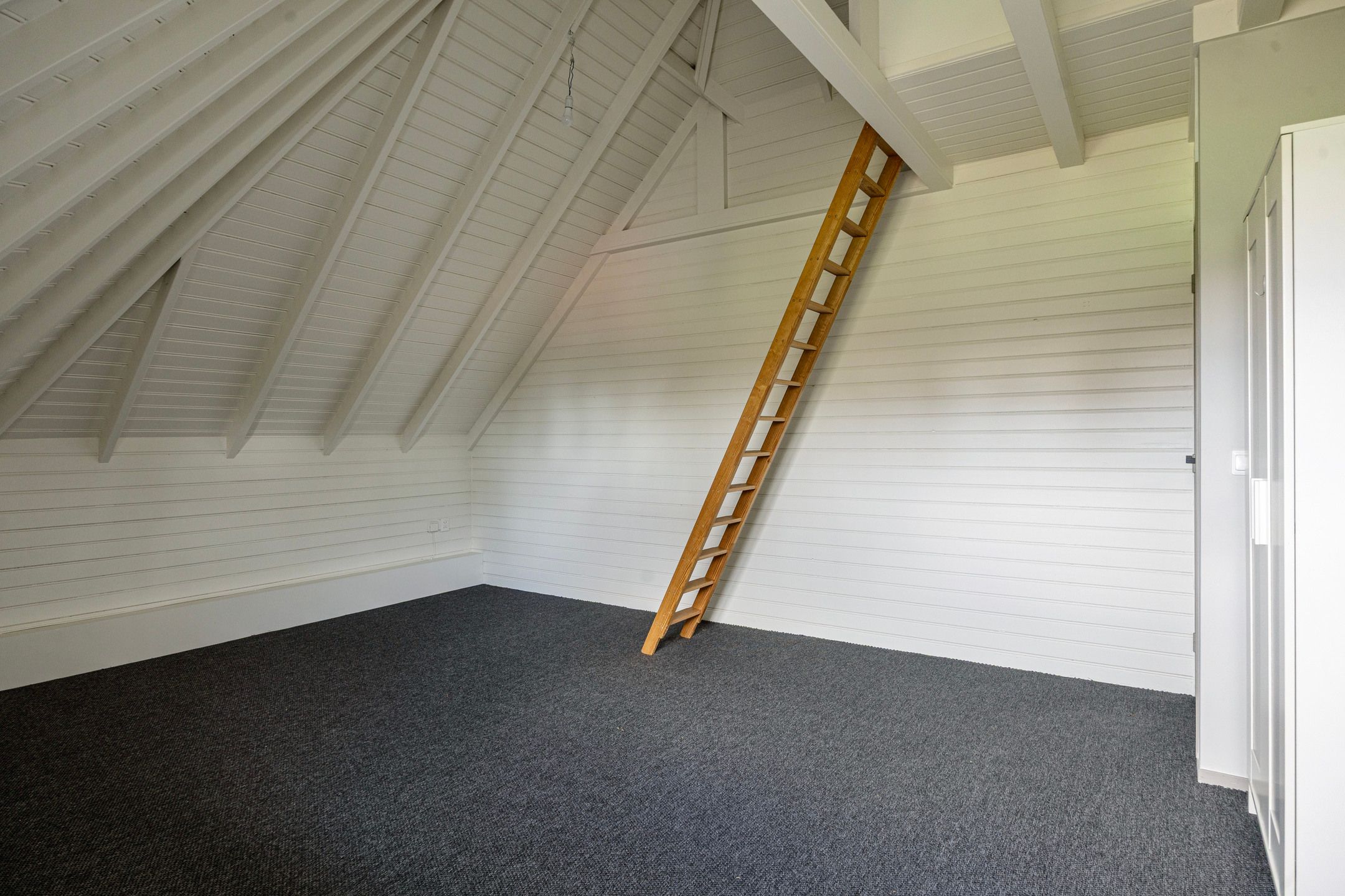 Photo 36 of Van Dedemlaan 19