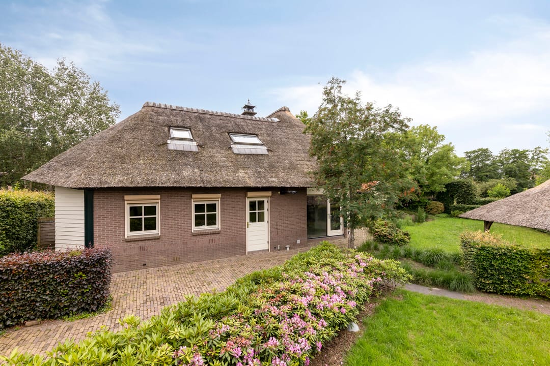 Photo 53 of Van Dedemlaan 19