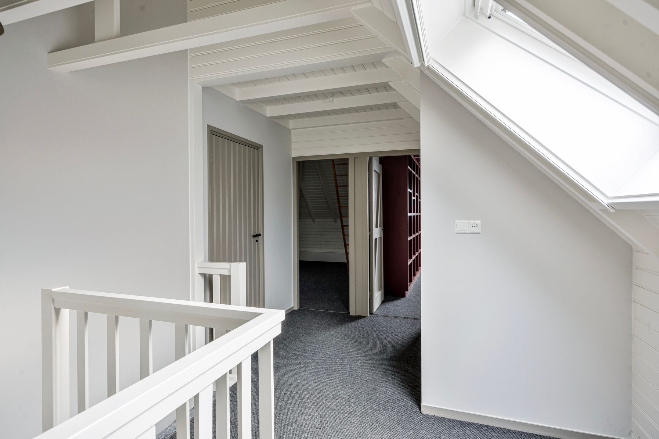 Photo 27 of Van Dedemlaan 19