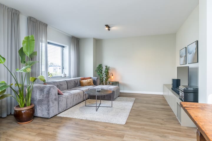 Vrijstaande woning te koop: Dorpstraat 33, Ulestraten