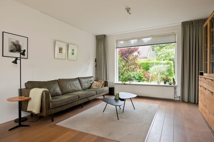 Photo 4 of Beatrixstraat 46