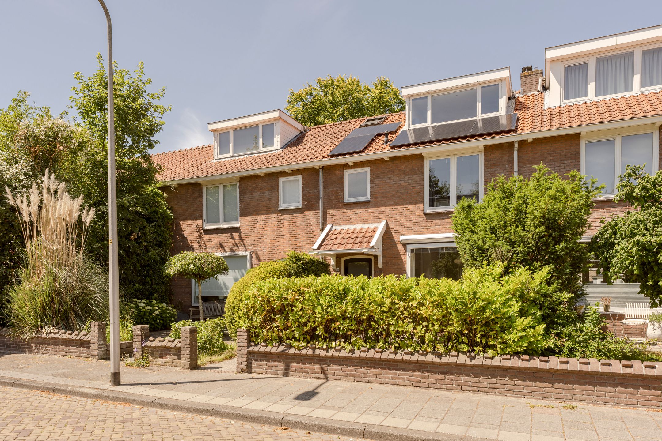 Middelweg 67 