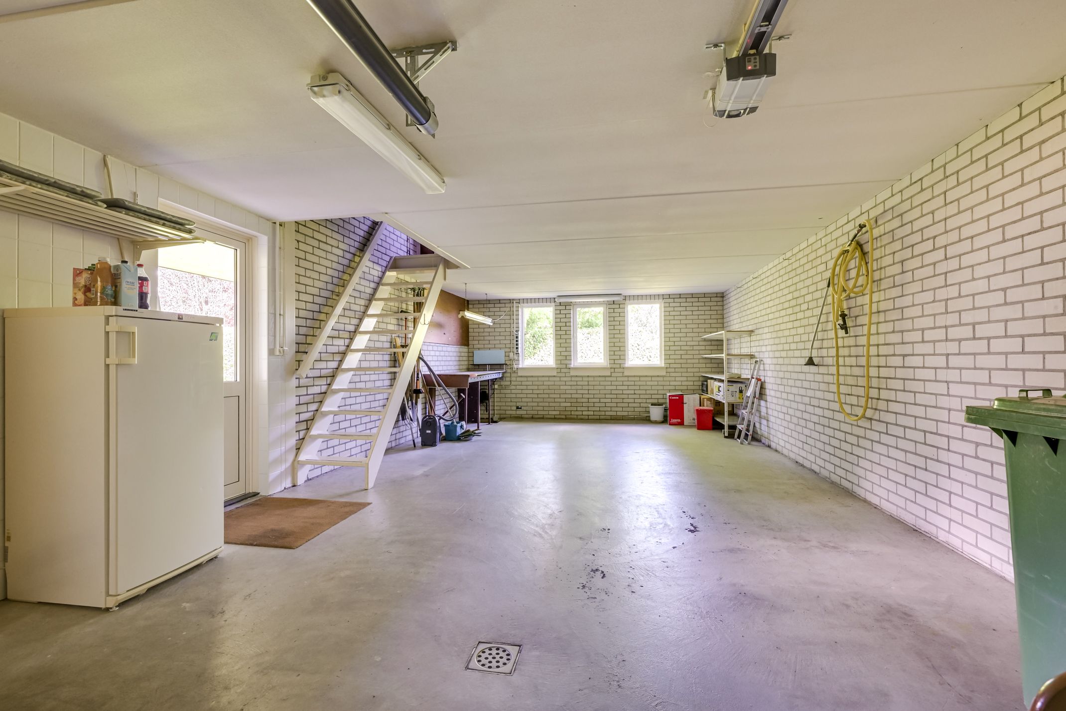Photo 33 of Dorpsstraat 9