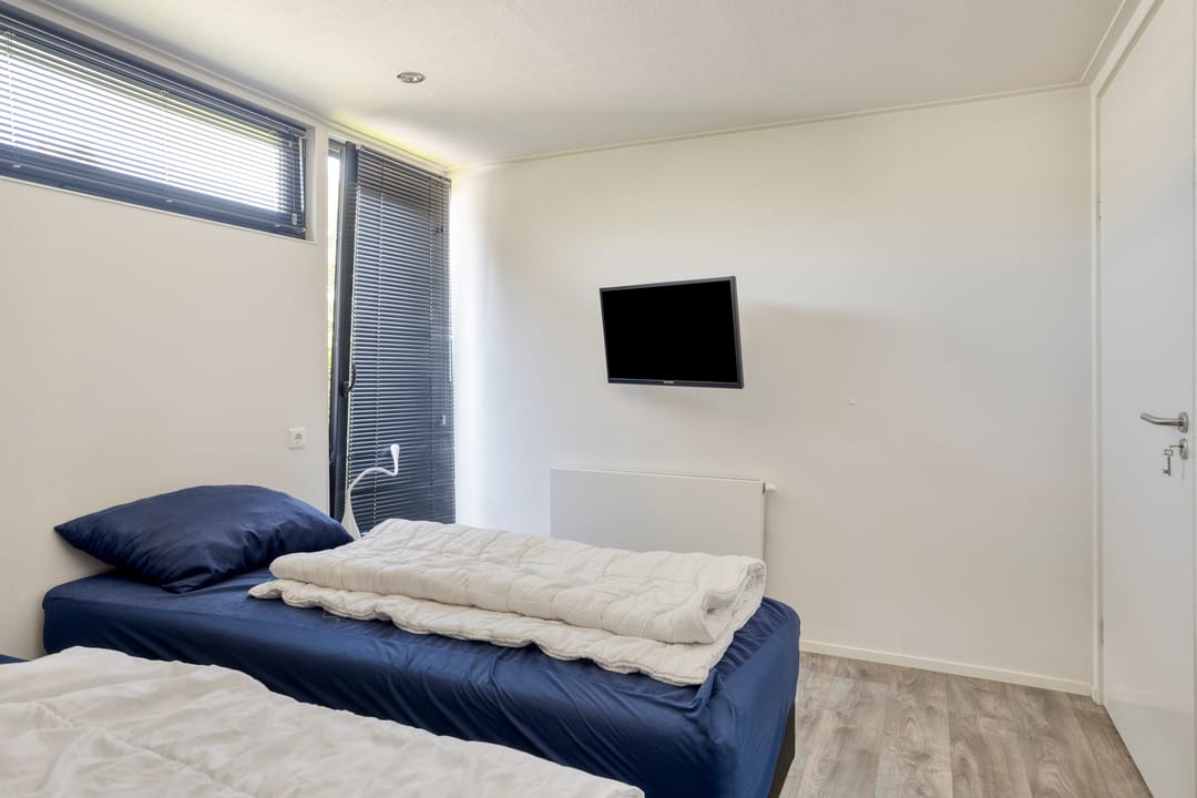 Photo 11 of Schoneveld 1-B056