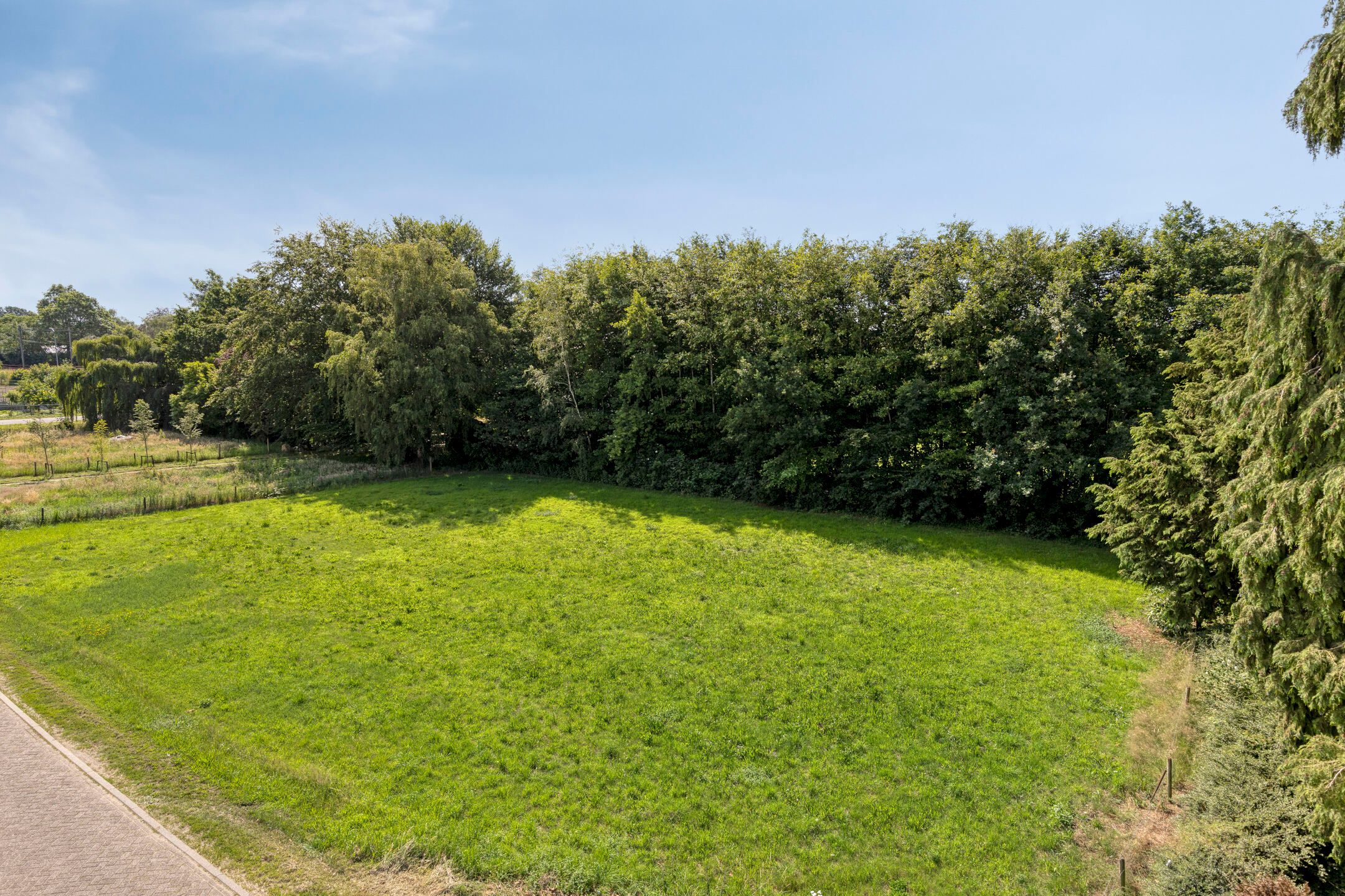 Photo 39 of Broekstraat 11