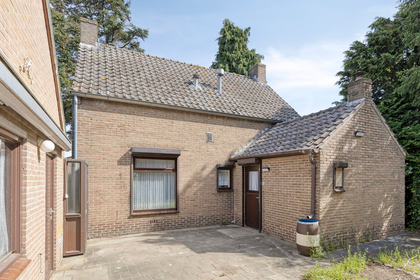 Photo 29 of Broekstraat 11