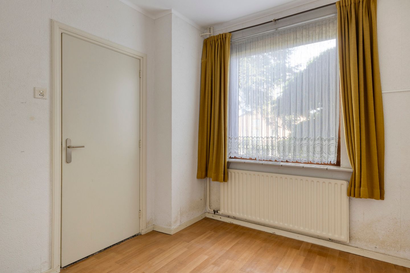 Photo 14 of Broekstraat 11