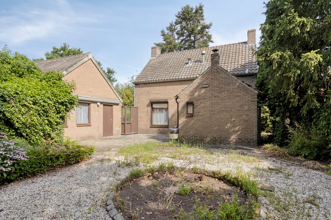 Photo 28 of Broekstraat 11