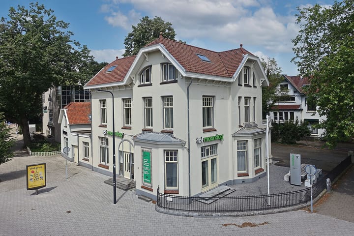 De Ruyterlaan 2