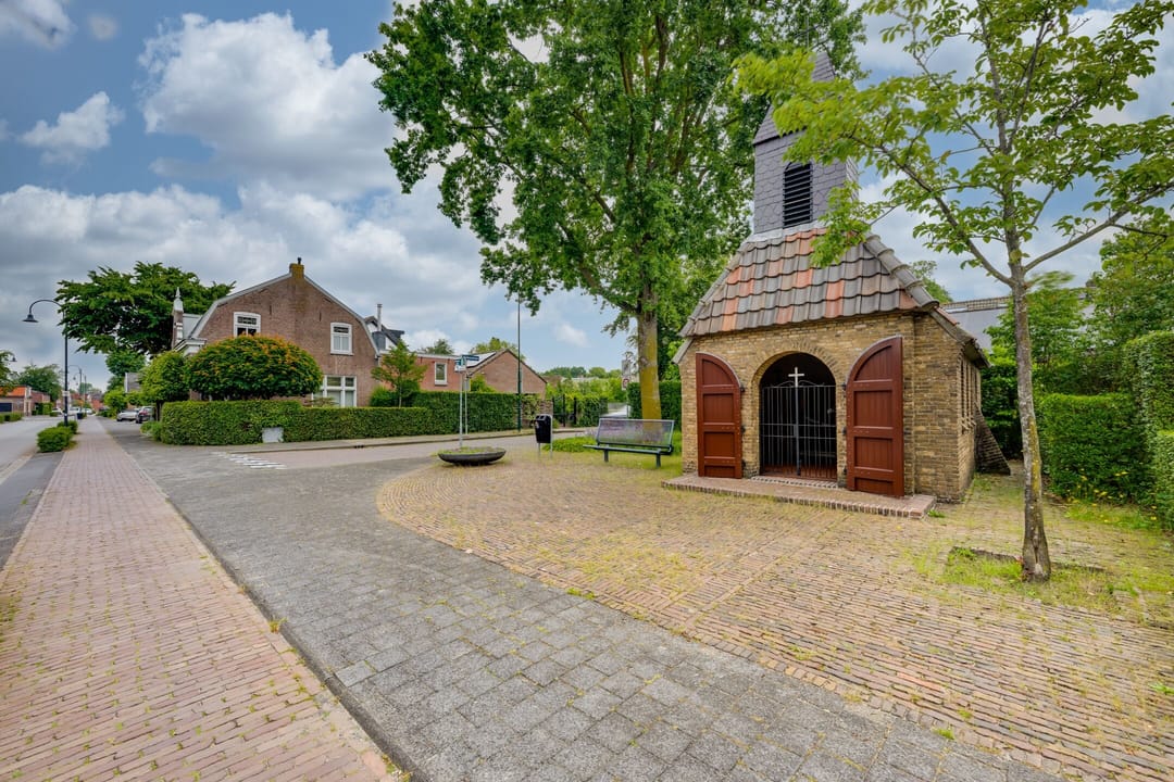Photo 7 of Hoofdstraat 170