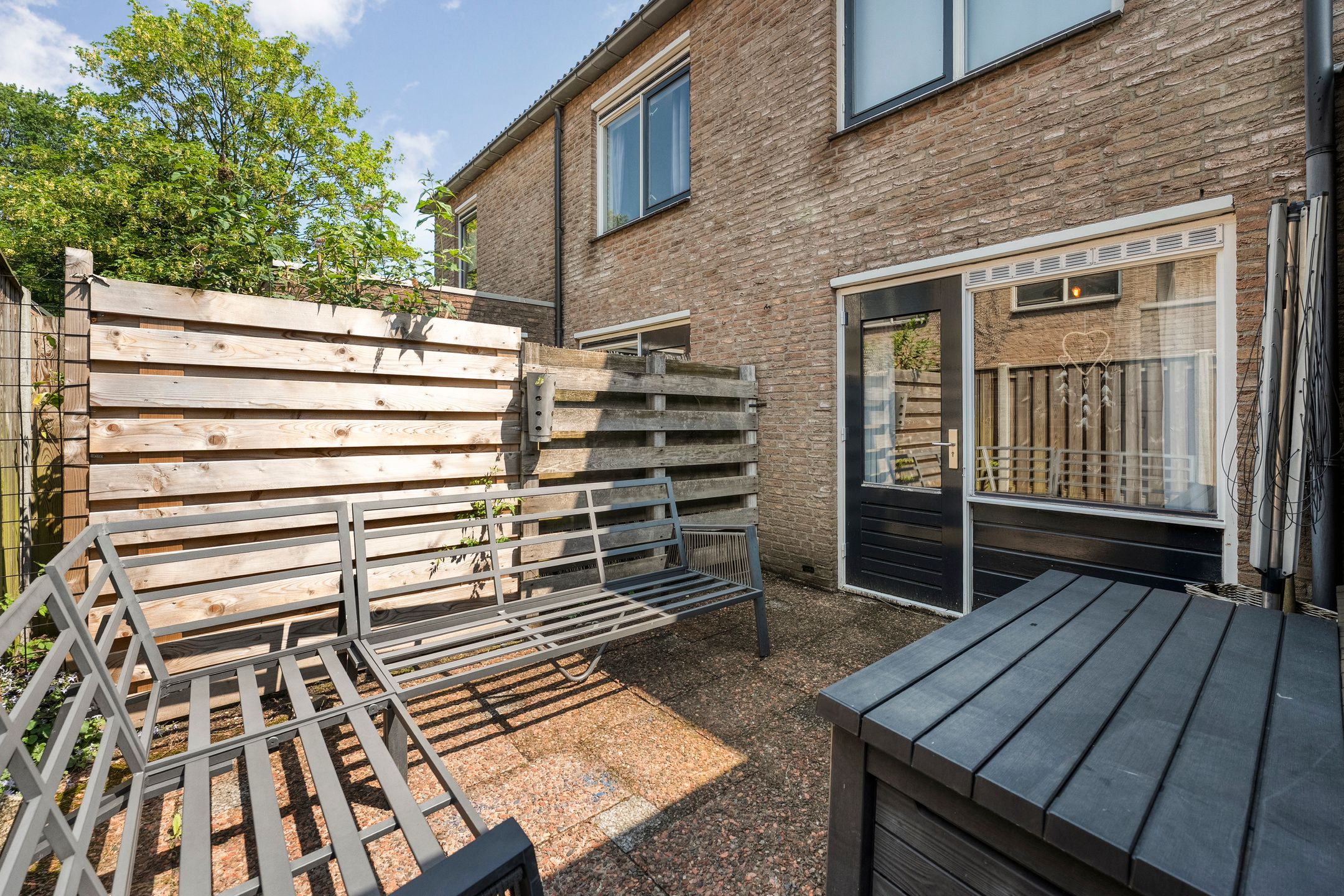 Photo 21 of Jennerstraat 32